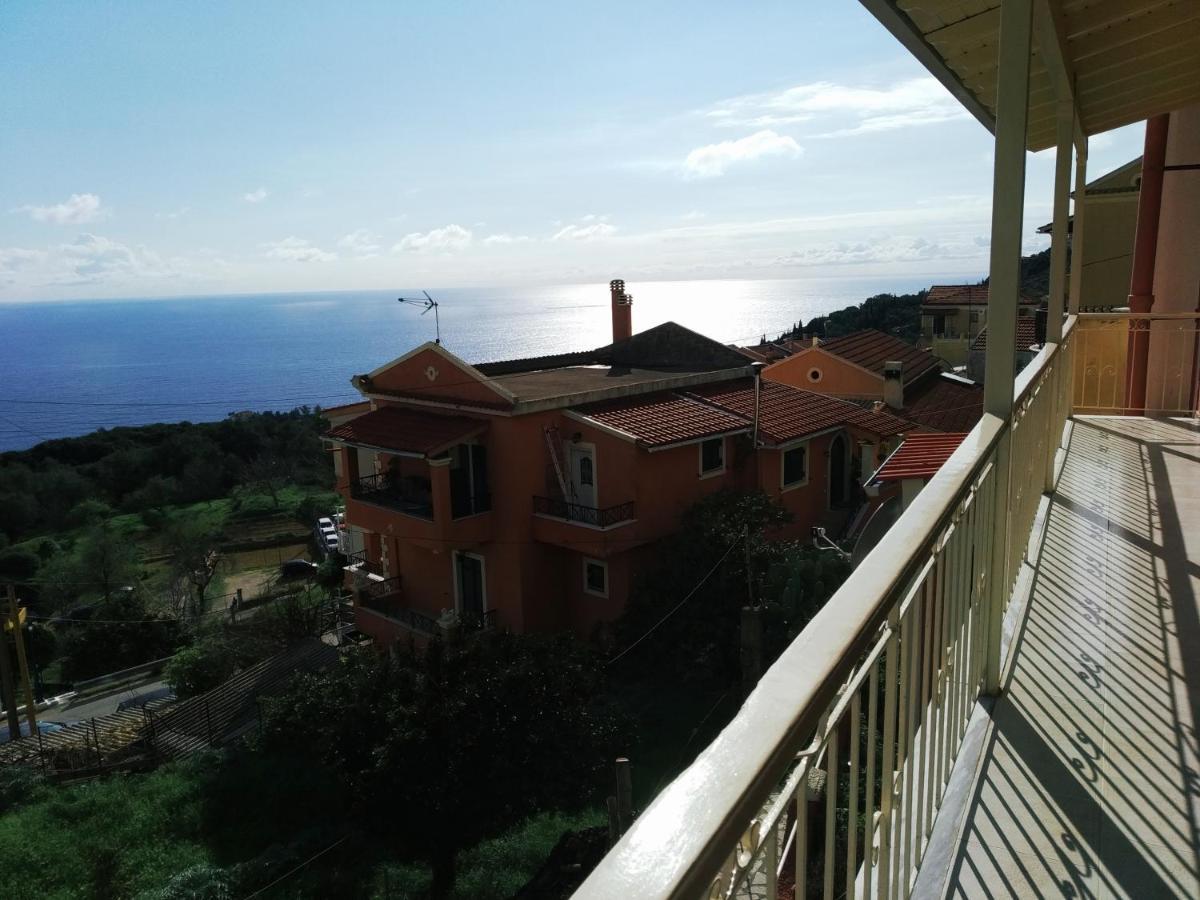 Traditional Panoramic Sea View House Lakones Екстер'єр фото